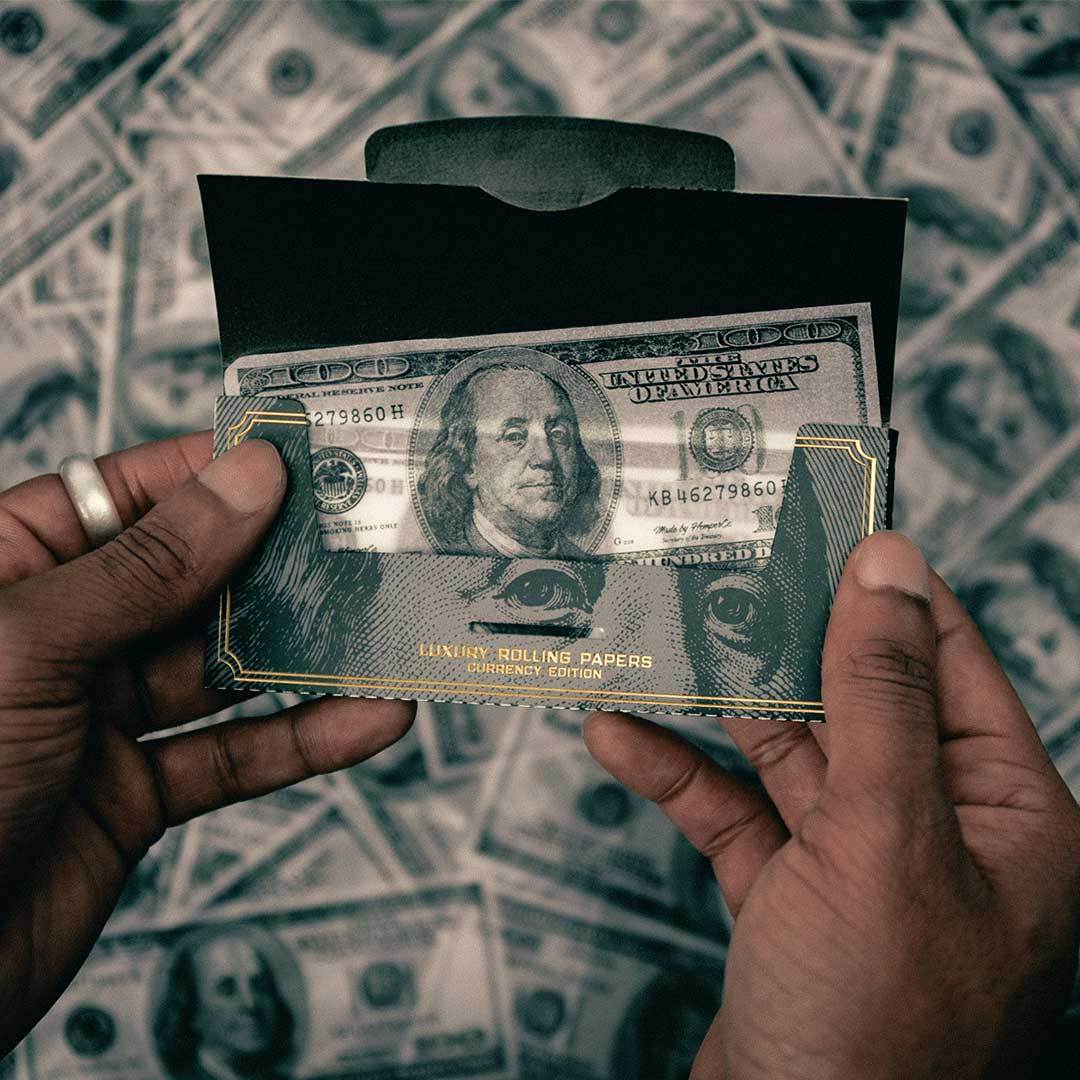 Notes Luxury Rolling Papers