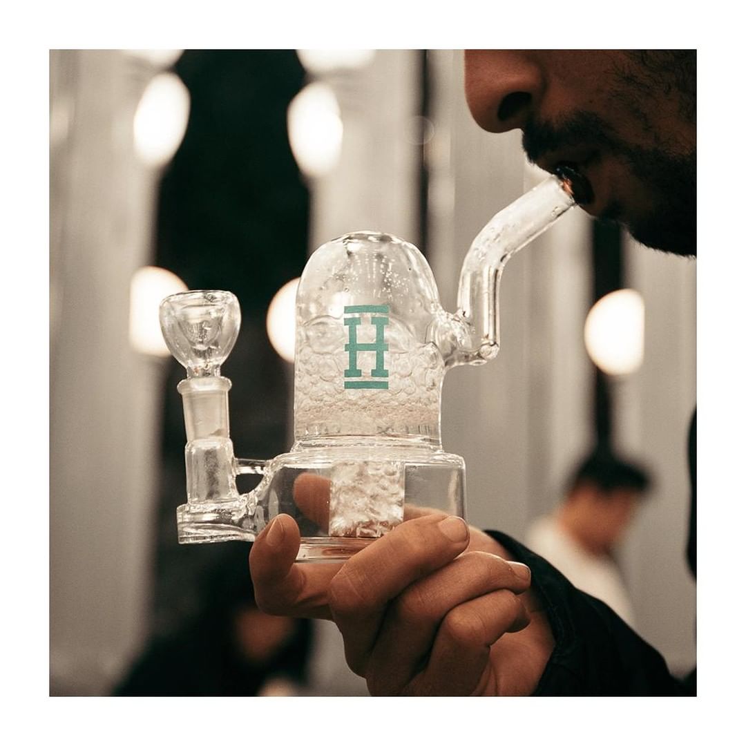 Bell Bong 7"
