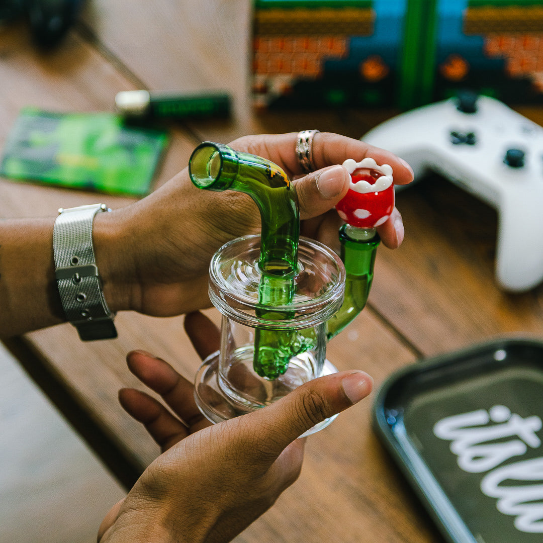 Gaming Bong 7"
